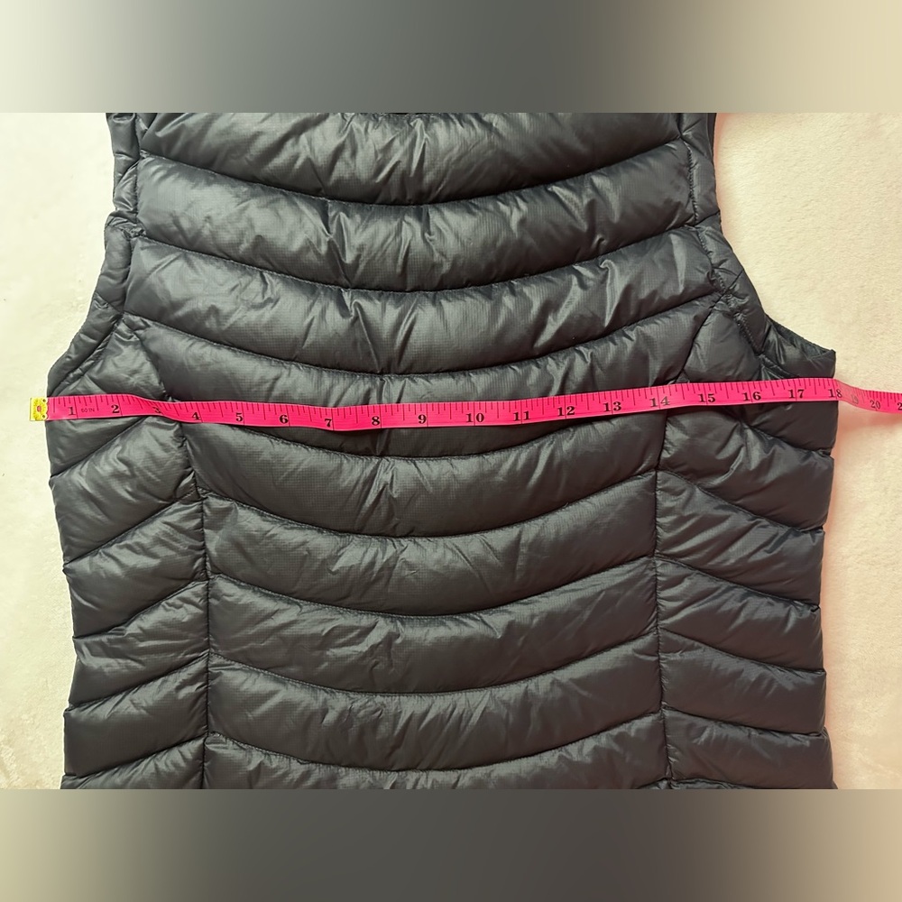 PRANA Down Vest, Lyra Puffer Women’s Dark Colored Warm Winter Coat Size Small S - Picture 8 of 10